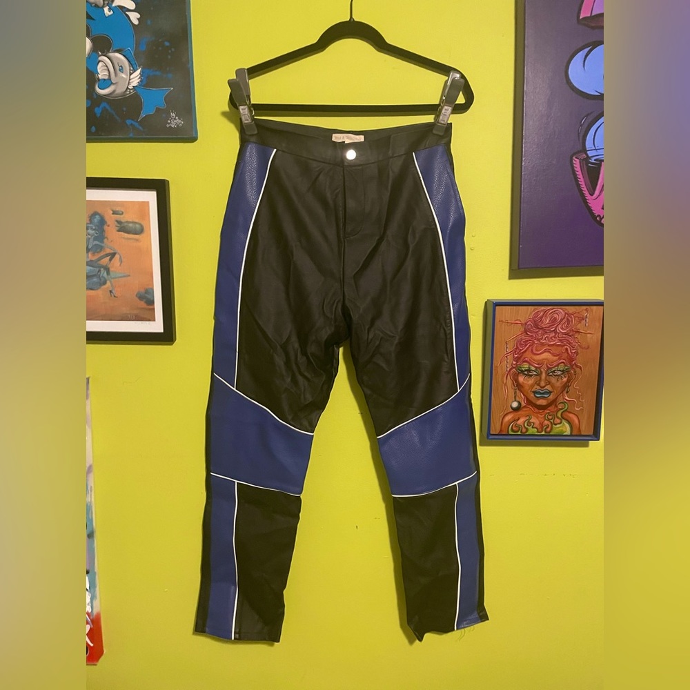 🏁💙Hot & Delicious Faux Leather Racer Moto Pant 💙🏁